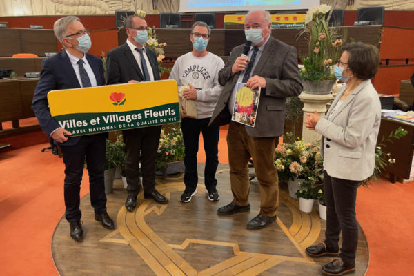 Remise de la 1ère Fleur
