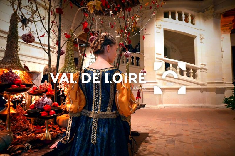Vidéo "Les châteaux fêtent Noël en Val de Loire"